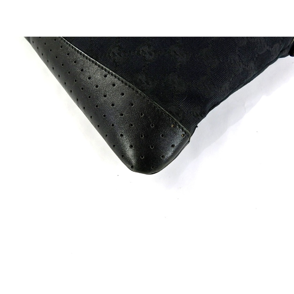 Gucci Black Messenger Bag - Picture 7 of 16